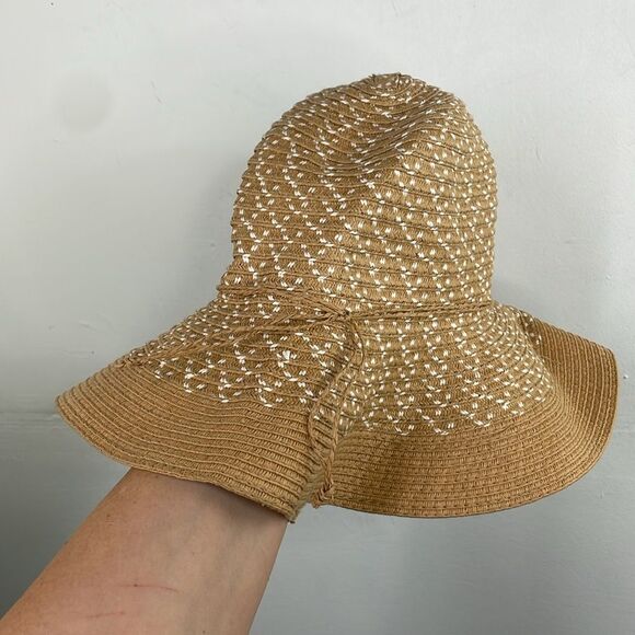 Sun Floppy Woven Straw Hat - Picture 4 of 8
